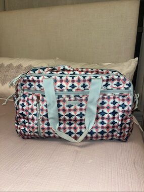 Vera Bradley weekender bag